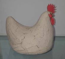 Load image into Gallery viewer, Sitting Hen