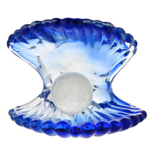 Load image into Gallery viewer, A blue clam shell