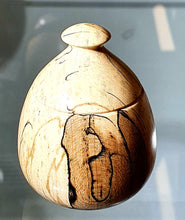 Load image into Gallery viewer, Spalted beech small box