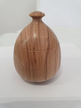 Load image into Gallery viewer, Olive Wood Box