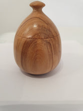 Load image into Gallery viewer, Olive Wood Box