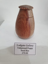 Load image into Gallery viewer, Tulipwood, Poppy seed box.
