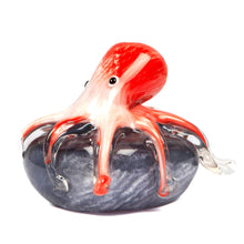 Load image into Gallery viewer, GLASS FIGURINE OCTOPUS
