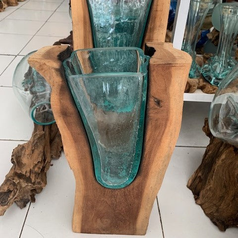 V-shaped vase in wood surround